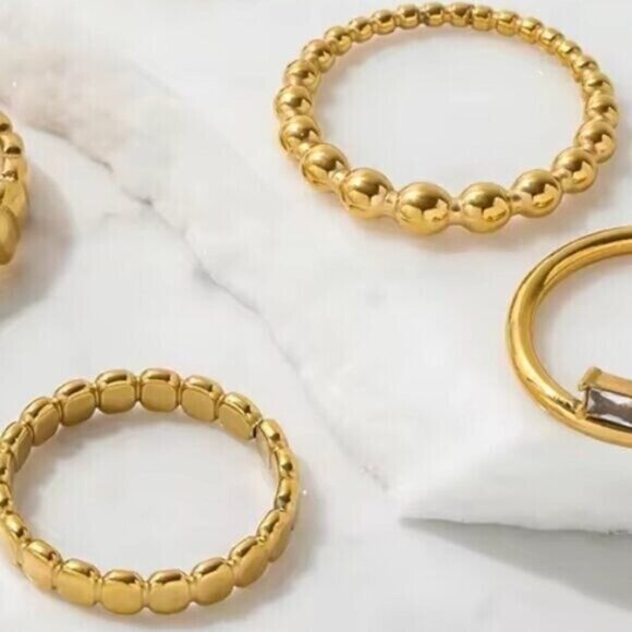 Elegant Gold Beaded Ring - Picture 6 of 8